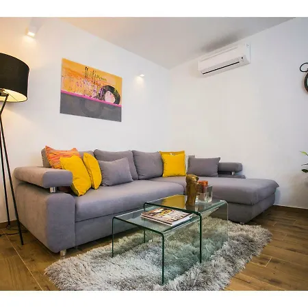 Sweet Apartment in Center of Split Split